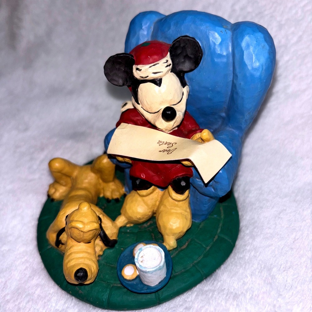 Disney Midwest of Cannon Falls Mickey Mouse Pluto Christmas Figurine 4x3